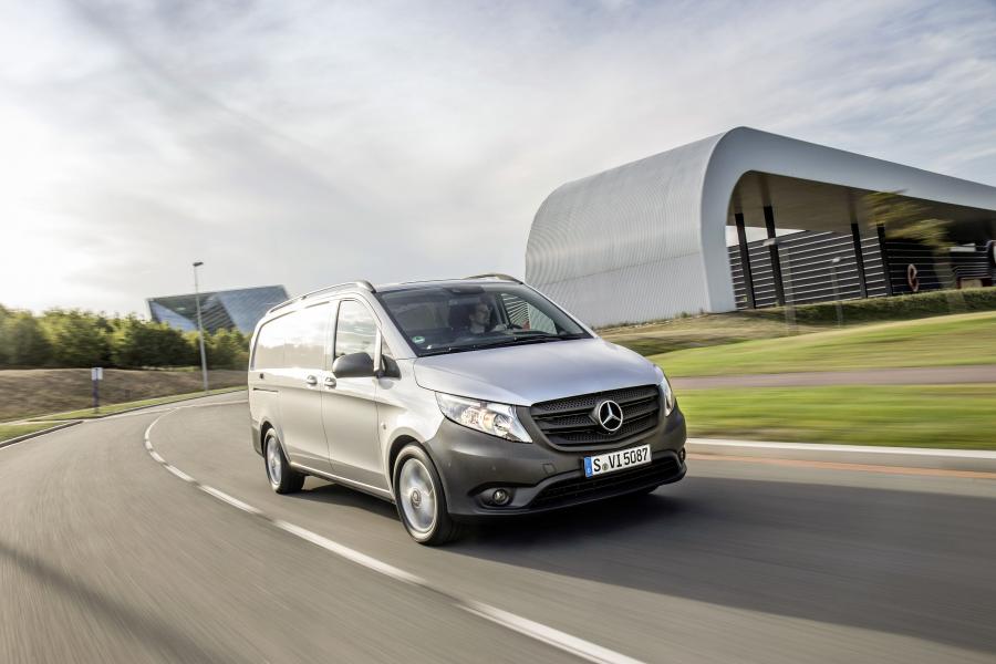  Mercedes-Benz Vito Panel Van 2014 года  (фото 39 из 45)